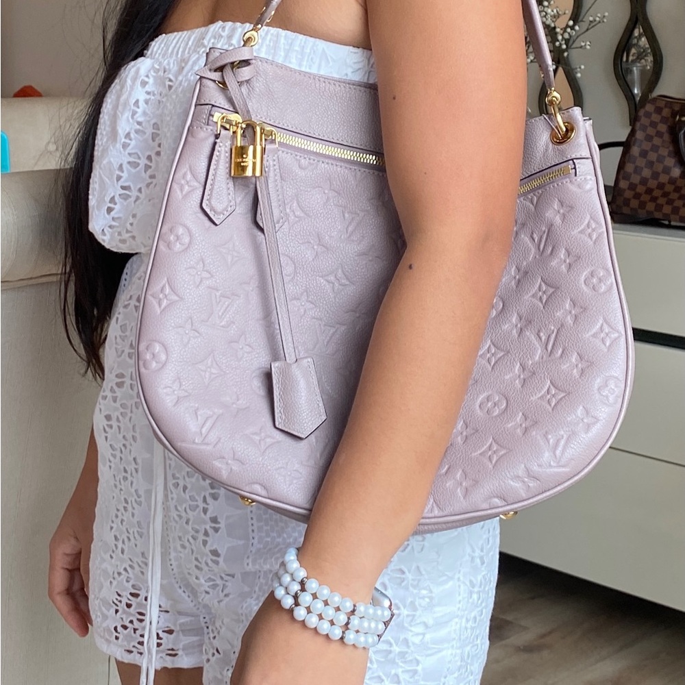 Authentic Louis Vuitton Empreinte Spontini in Mastic